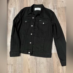 Calvin Klein black denim jacket M